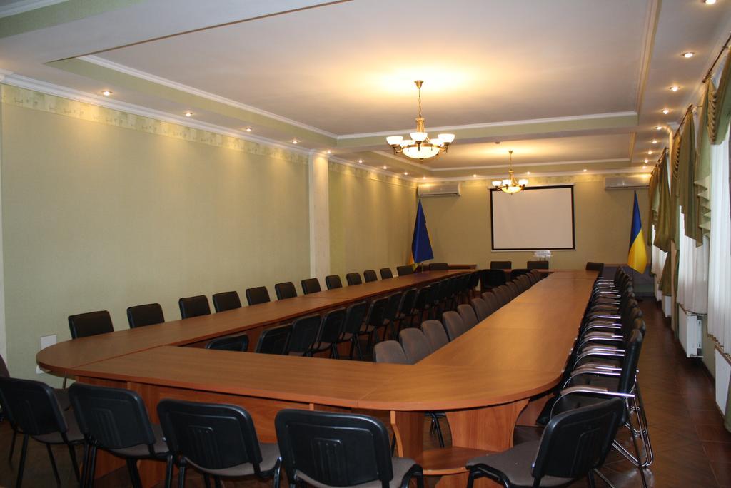 Hotel Chervona Kalina Kijów Zewnętrze zdjęcie