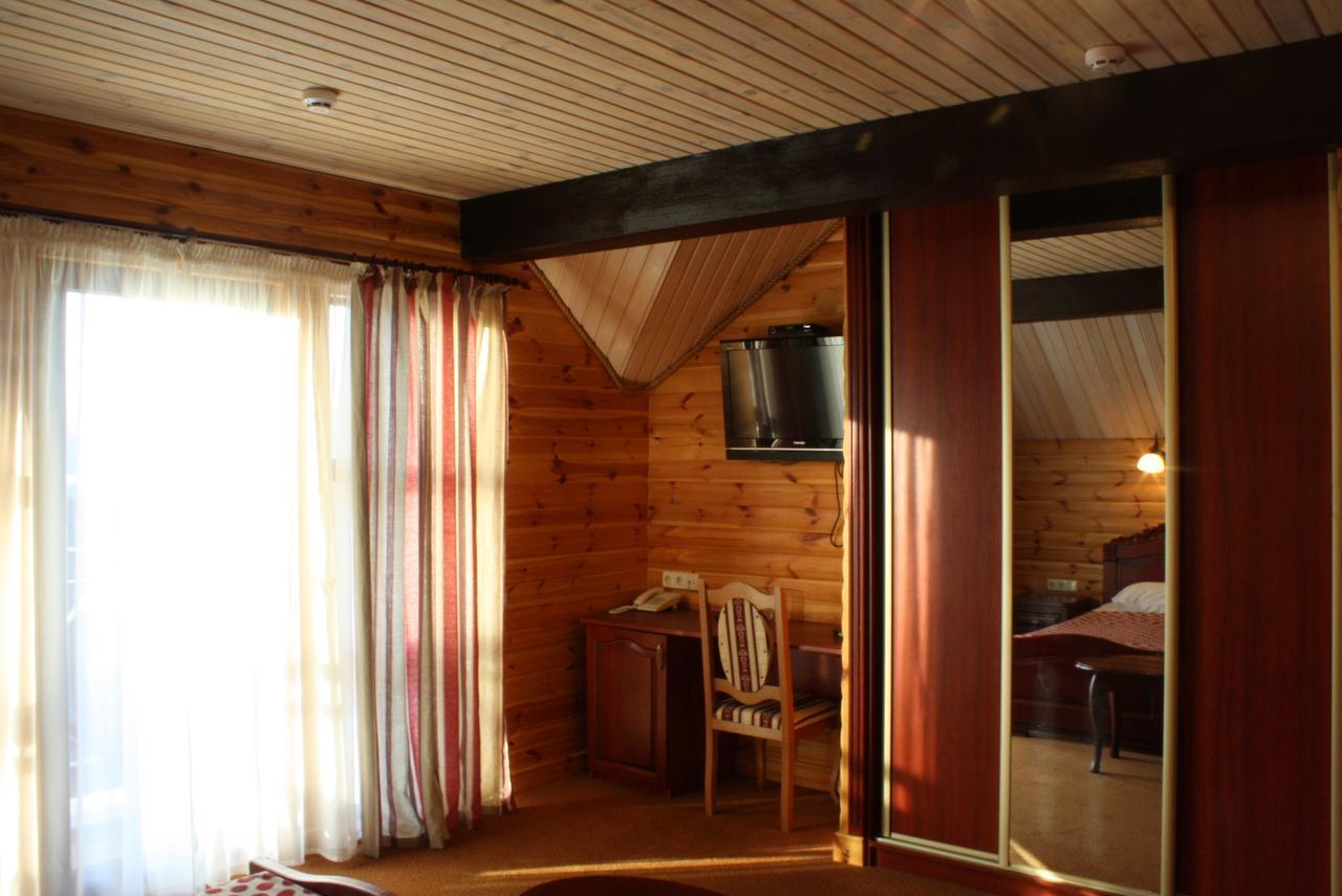 Hotel Chervona Kalina Kijów Zewnętrze zdjęcie