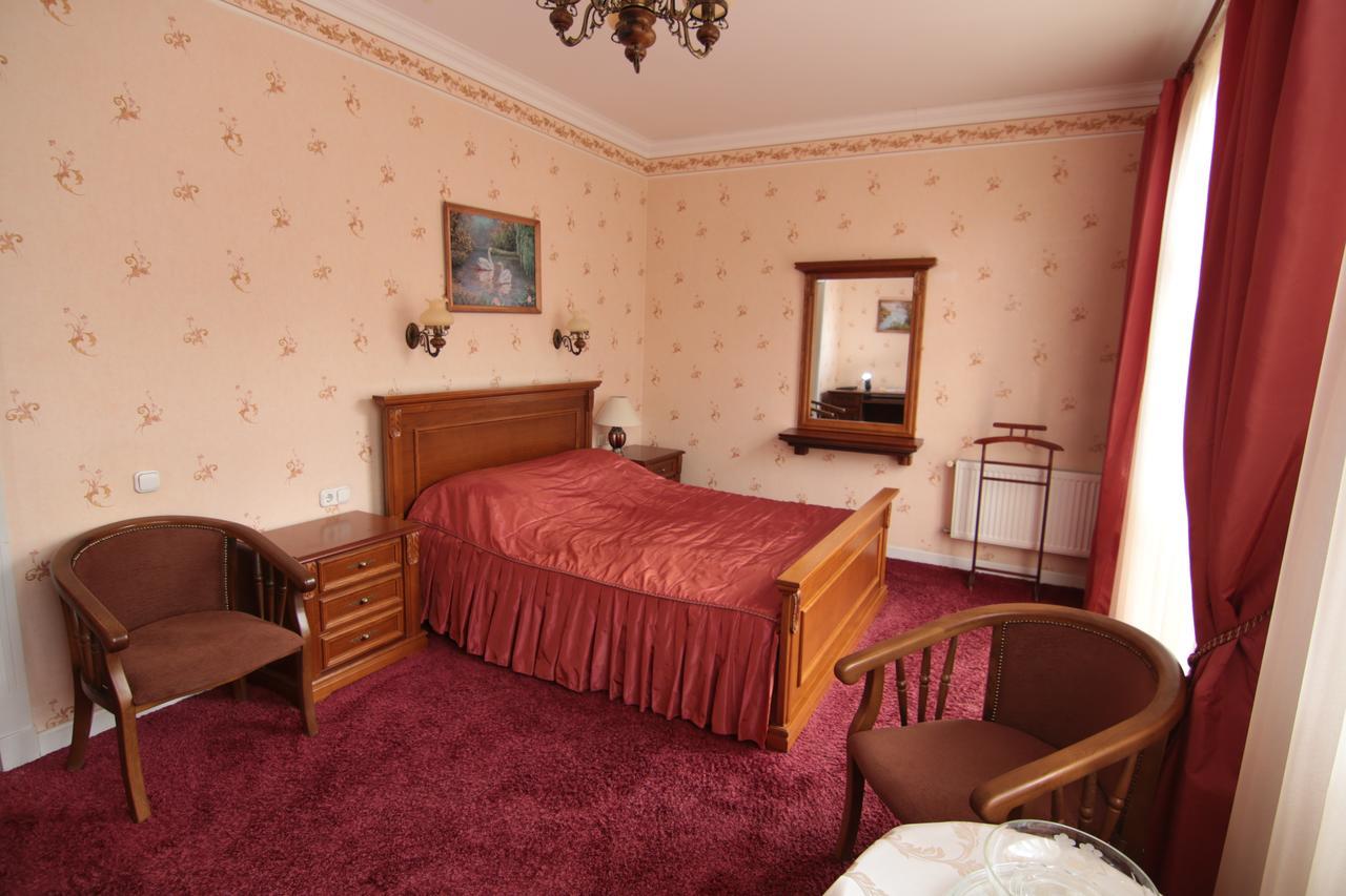 Hotel Chervona Kalina Kijów Zewnętrze zdjęcie