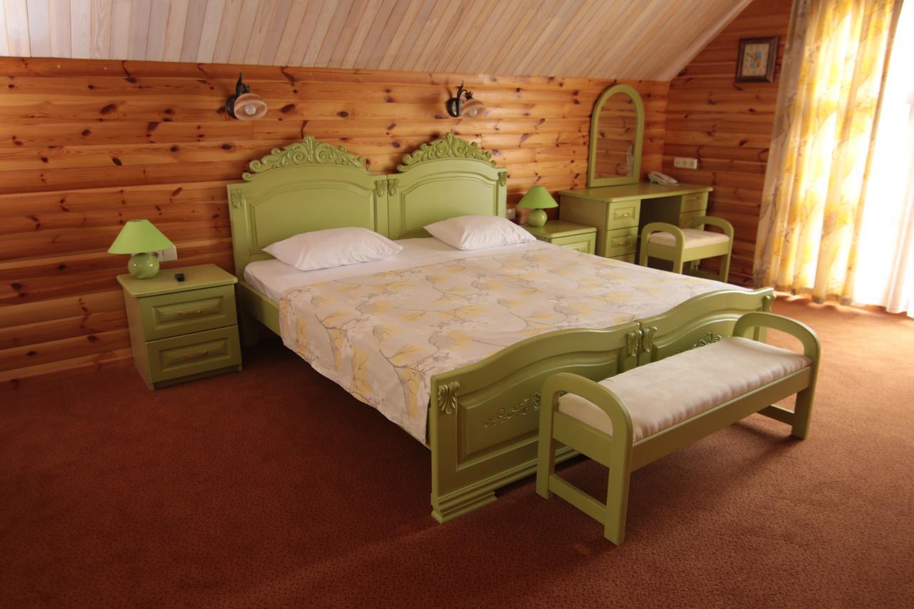 Hotel Chervona Kalina Kijów Zewnętrze zdjęcie