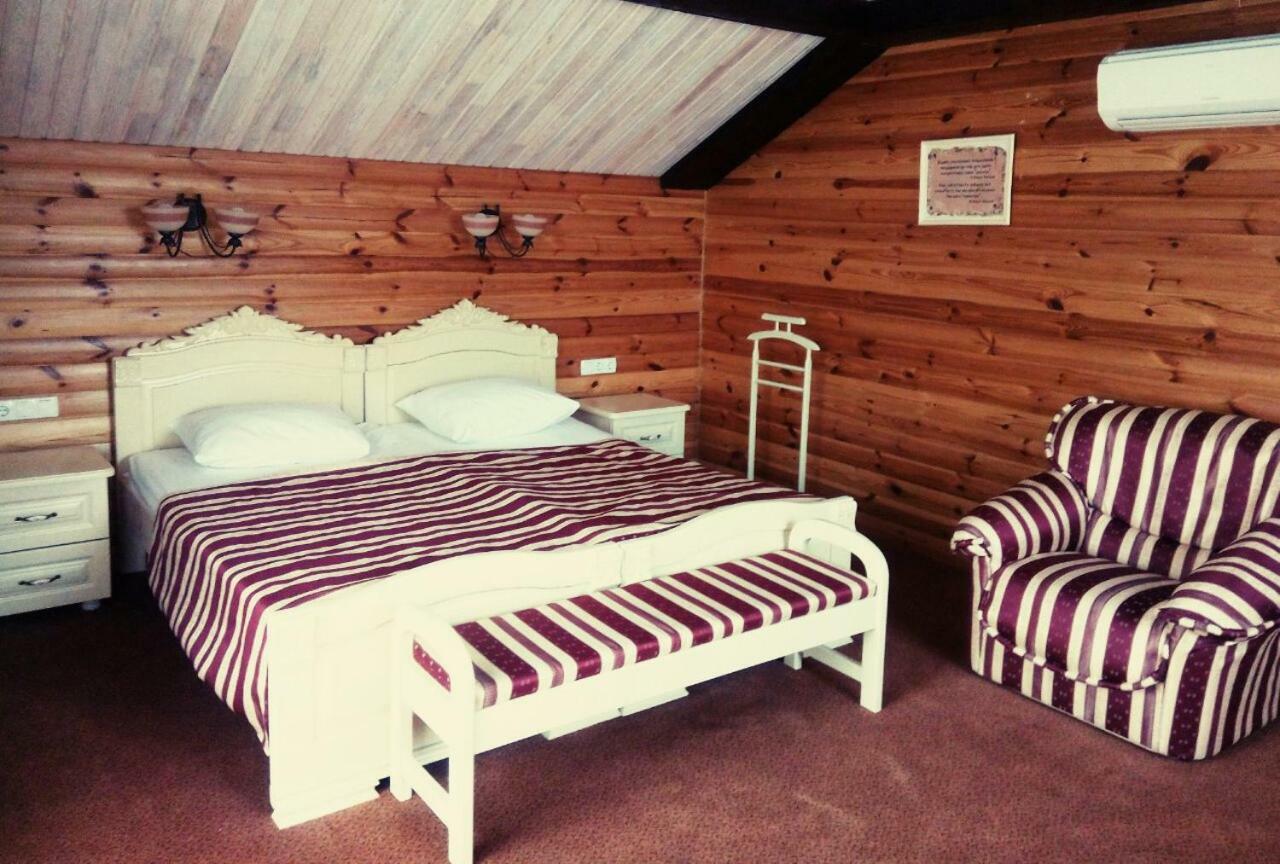 Hotel Chervona Kalina Kijów Zewnętrze zdjęcie